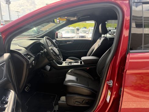 Used 2023 Ford Edge ST AWD/4WD image 32