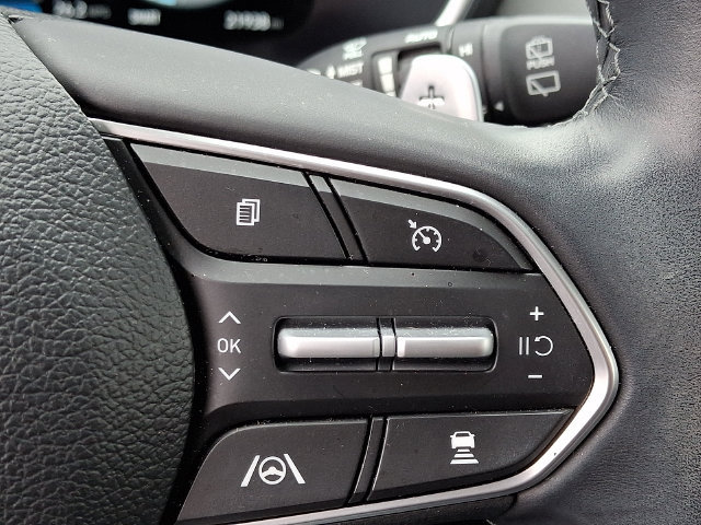 Used 2023 Hyundai Santa Fe Limited AWD/4WD image 22