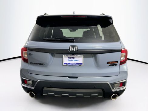 Used 2023 Honda Passport TrailSport image 6
