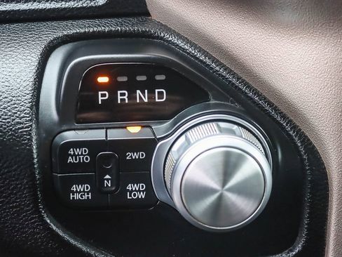 Used 2019 RAM 1500 Laramie image 44