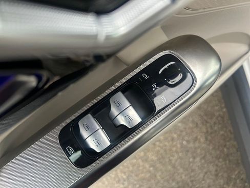 Used 2025 Mercedes-Benz GLC 300 GLC 300 image 15