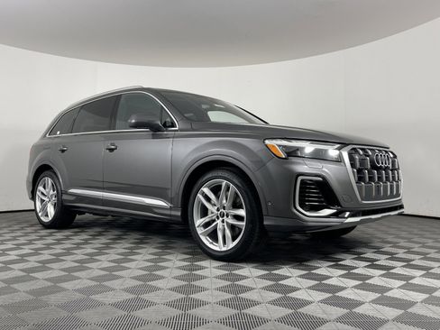 New 2025 Audi Q7 3.0T Premium Plus image 19
