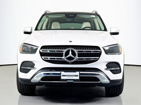 New 2026 Mercedes-Benz GLE 450e 4MATIC image 2
