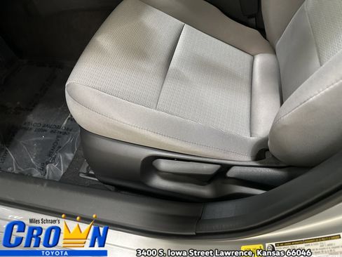 New 2026 Toyota Prius LE image 16