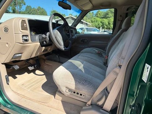 Used 1999 Chevrolet Silverado 2500 4x4 Crew Cab w/ Preferred Equipment Group 2 image 38