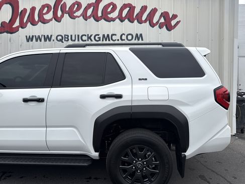 Used 2025 Toyota 4Runner SR5 image 2