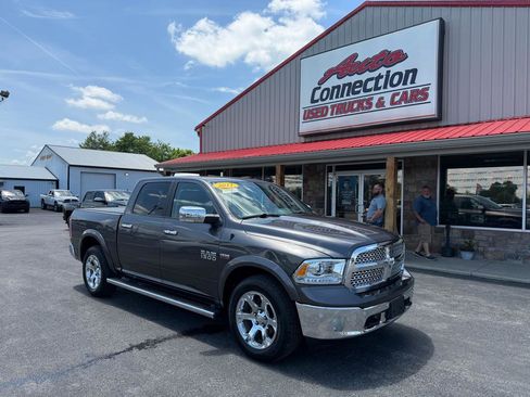 Used 2017 RAM 1500 Laramie w/ Convenience Group AWD/4WD image 1