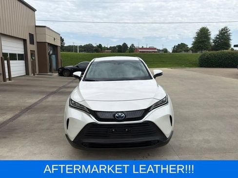 Used 2022 Toyota Venza LE AWD/4WD image 8