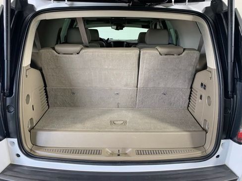 Used 2016 GMC Yukon SLT AWD/4WD image 27