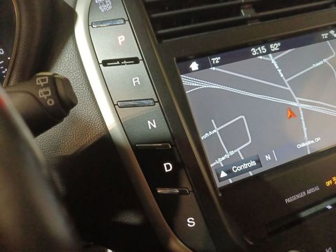 Used 2019 Lincoln MKC Reserve w/ MKC Climate Package image 22