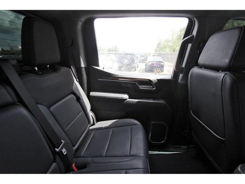Used 2025 Chevrolet Silverado 1500 RST w/ Redline Edition RWD image 13