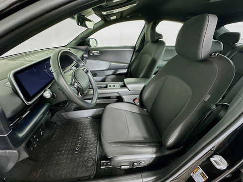 Used 2024 Hyundai Ioniq 6 SE AWD/4WD image 13