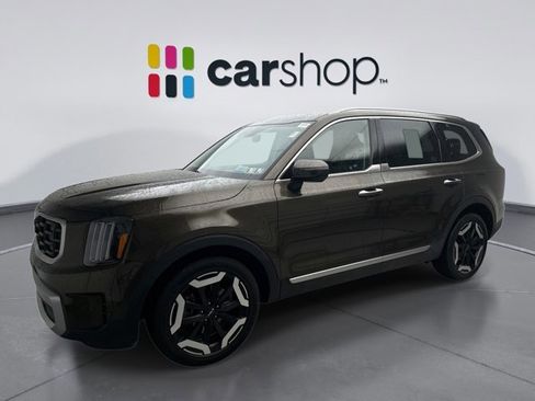 Used 2023 Kia Telluride S w/ S Sunroof Package AWD/4WD image 1