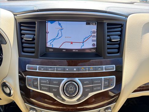 Used 2017 INFINITI QX60 Luxe w/ Deluxe Technology Package image 24