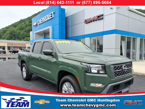 Used 2022 Nissan Frontier SV AWD/4WD image 1