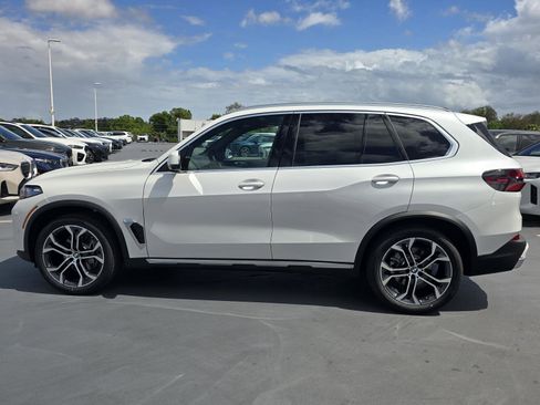 New 2026 BMW X5 xDrive40i w/ Executive Package AWD/4WD image 6