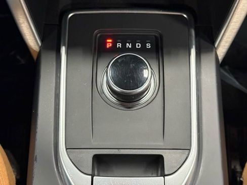 Used 2019 Land Rover Discovery Sport HSE Luxury image 32