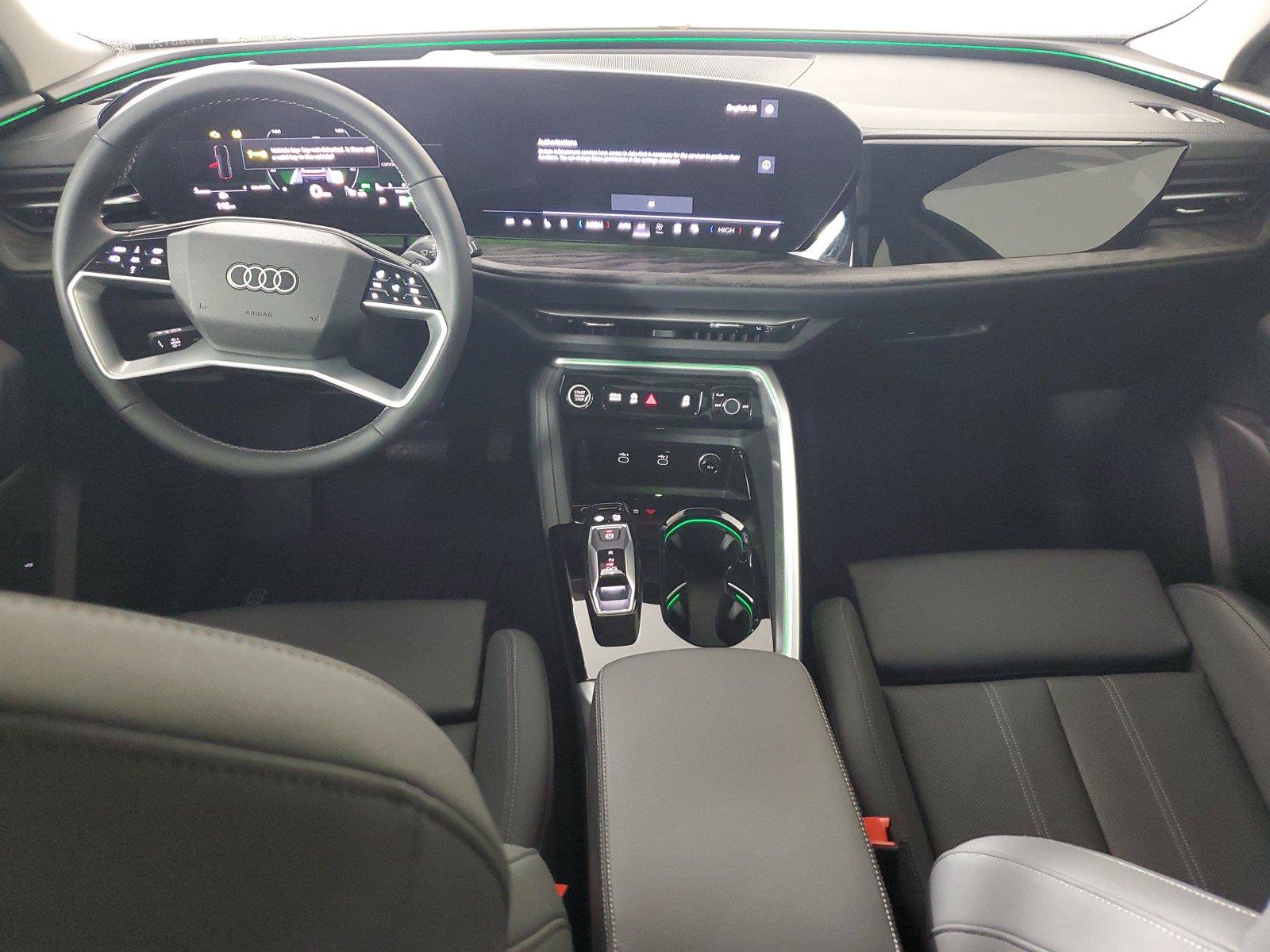 Used 2025 Audi Q5 Premium AWD/4WD image 15