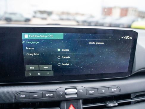 Used 2025 Kia K4 EX image 25