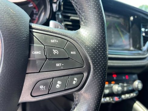 Used 2022 Dodge Durango GT RWD image 14