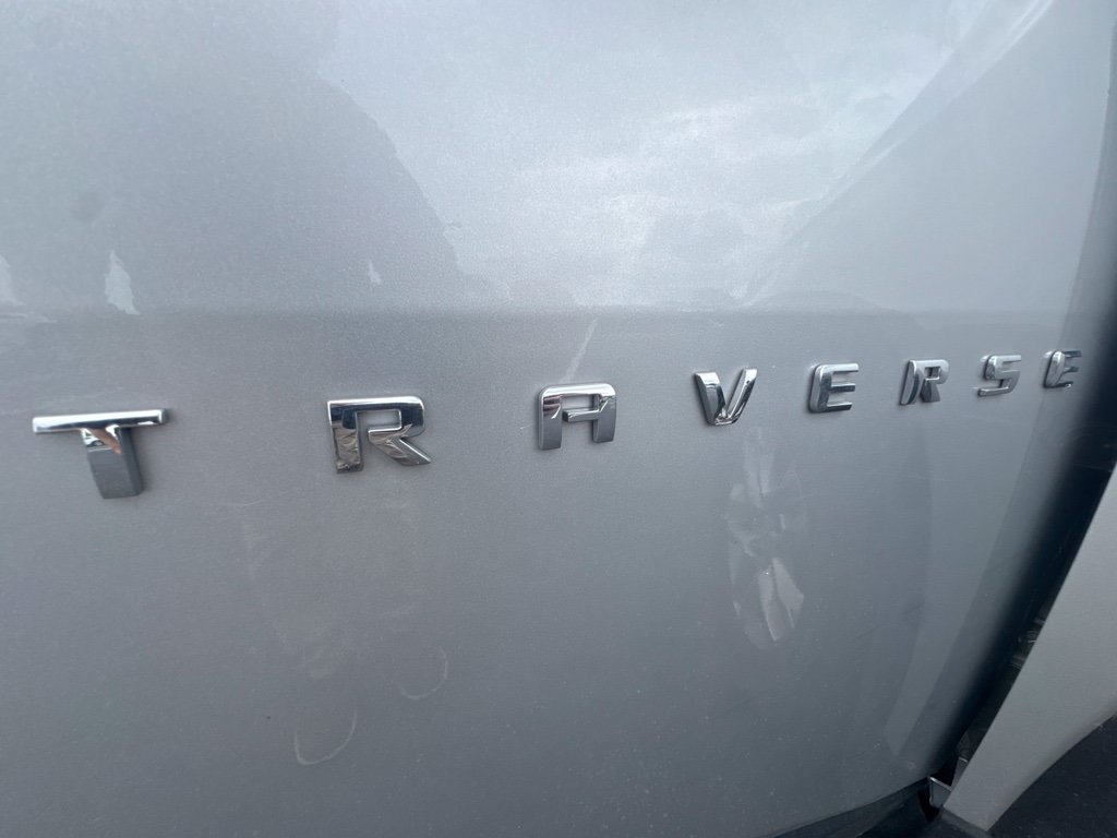 Used 2019 Chevrolet Traverse LT FWD image 20