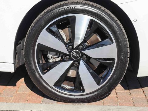 Used 2025 Audi A5 2.0T Premium AWD/4WD image 10