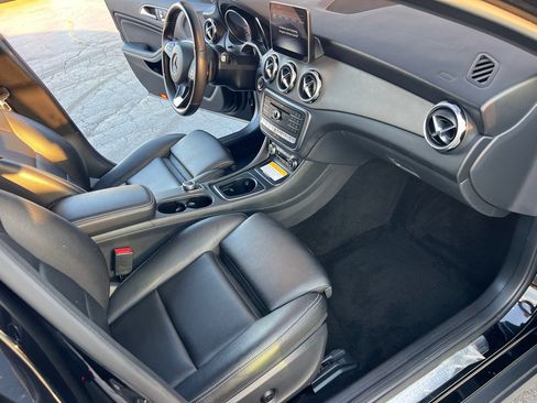 Used 2019 Mercedes-Benz GLA 250 4MATIC image 20