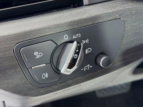 Used 2017 Audi A4 2.0T Premium Plus w/ Premium Plus Package image 10