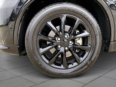 Used 2018 Dodge Durango R/T w/ Blacktop Package image 10