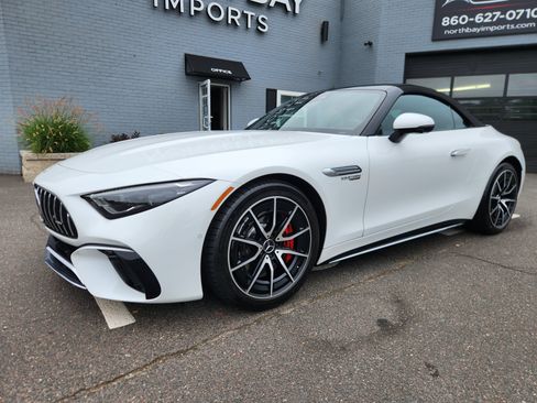 Used 2022 Mercedes-Benz SL 55 AMG 4MATIC image 2