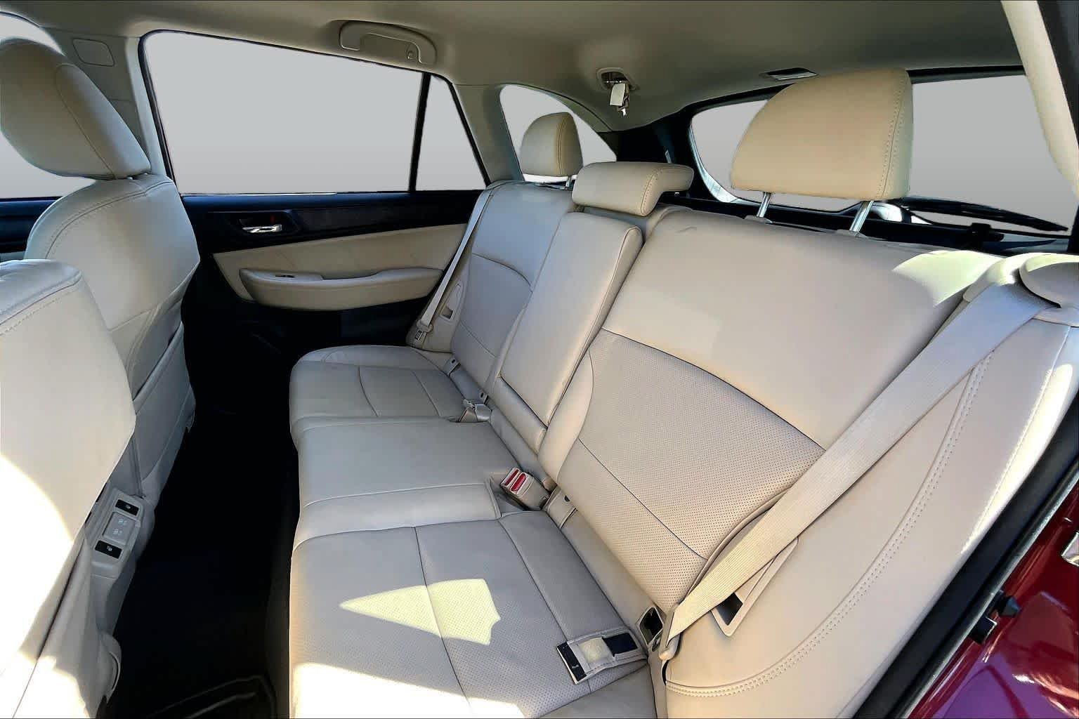 Used 2019 Subaru Outback 2.5i Limited AWD/4WD image 20