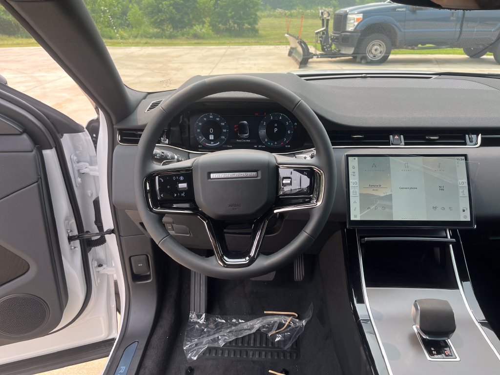 New 2026 Land Rover Range Rover Evoque S AWD/4WD image 13