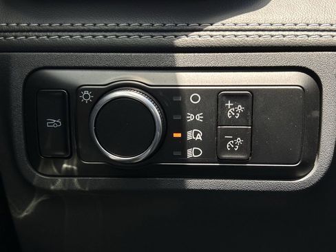 Used 2024 Ford Mustang GT Premium image 27