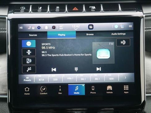 Used 2023 Jeep Grand Cherokee L Overland image 20