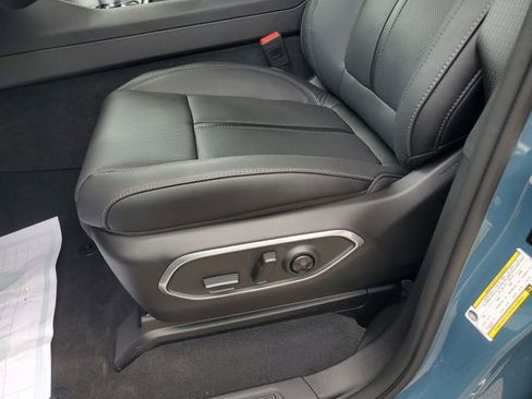 New 2026 Jeep Grand Wagoneer Limited image 22