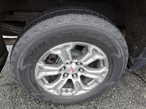 Used 2020 GMC Sierra 1500 SLT w/ Driver Alert Package I image 18