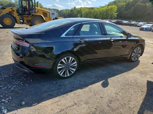 Used 2017 Lincoln MKZ Reserve w/ Climate Package AWD/4WD image 5