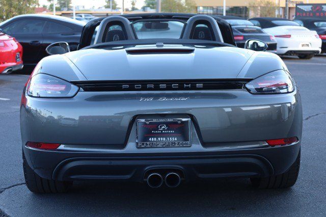 Used 2017 Porsche 718 Boxster RWD image 14