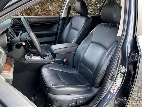 Used 2015 Subaru Outback 2.5i Limited image 23