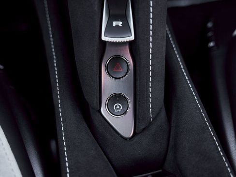 Used 2024 McLaren 750S image 88