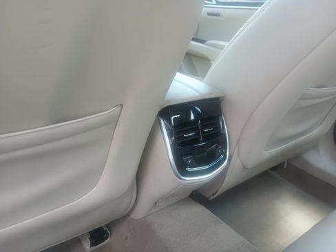 Used 2014 Cadillac XTS Luxury w/ Driver Awareness Package FWD image 26