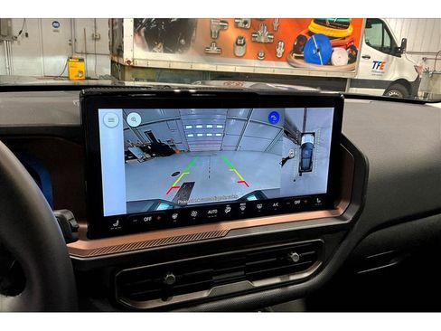 Used 2025 Ford Bronco Sport Outer Banks w/ Outer Banks Tech Package+ image 22