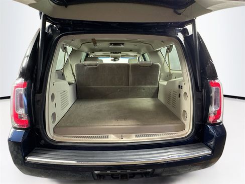 Used 2017 GMC Yukon XL Denali w/ Open Road Package image 23