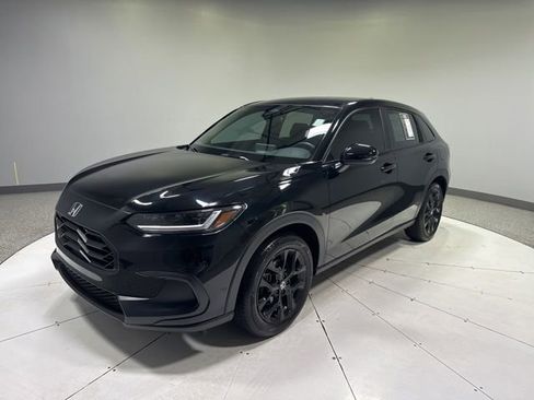 Used 2025 Honda HR-V Sport image 1