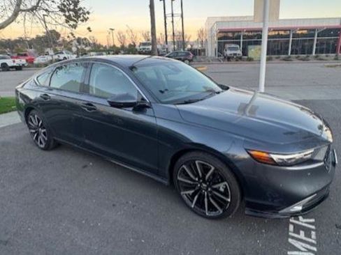 Used 2024 Honda Accord Touring image 1