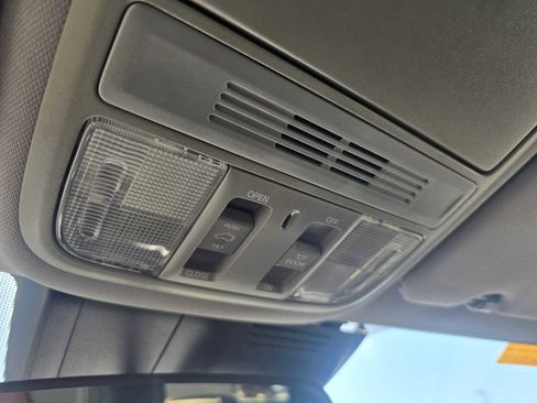 Used 2018 Honda CR-V EX image 33