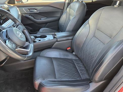 Used 2022 Nissan Rogue Platinum w/ Head-Up Display Package image 20