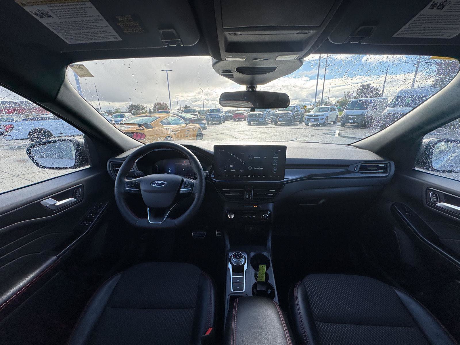 Used 2024 Ford Escape ST-Line w/ Tech Pack #1 AWD/4WD image 19