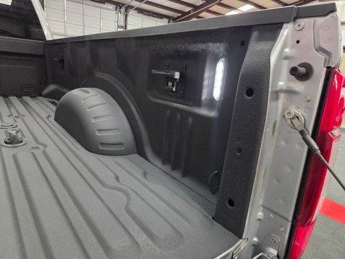 Used 2020 Ford F350 Lariat w/ Lariat Value Package AWD/4WD image 32