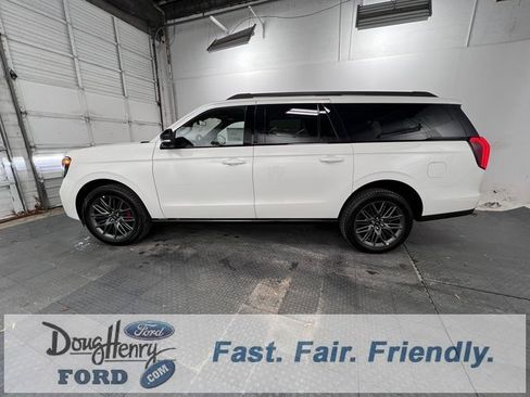 New 2025 Ford Expedition Max Platinum w/ Stealth Performance Package image 4